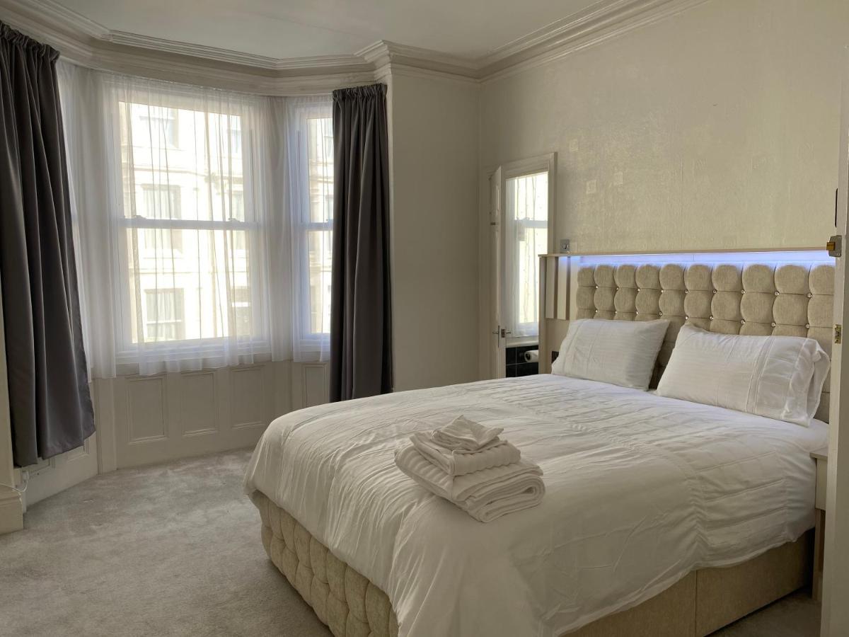 Hotel Sylvern House Scarborough Esterno foto